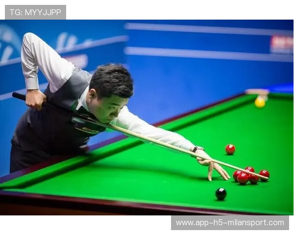 斯诺克大师赛丁俊晖绝杀晋级，现场欢呼爆炸