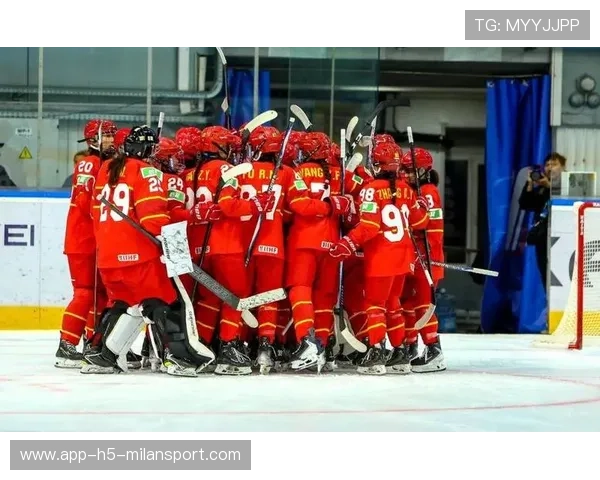 2026冰联女子冰球赛:中国顽强逆转韩国,首战获胜,2022女子冰球