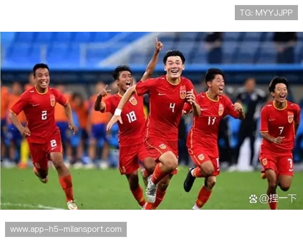 国足备战亚洲杯战术训练加密，亚洲杯国足分析