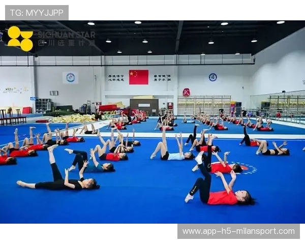 青少年体育营开营:提高运动兴趣与技能,青少年体能训练营