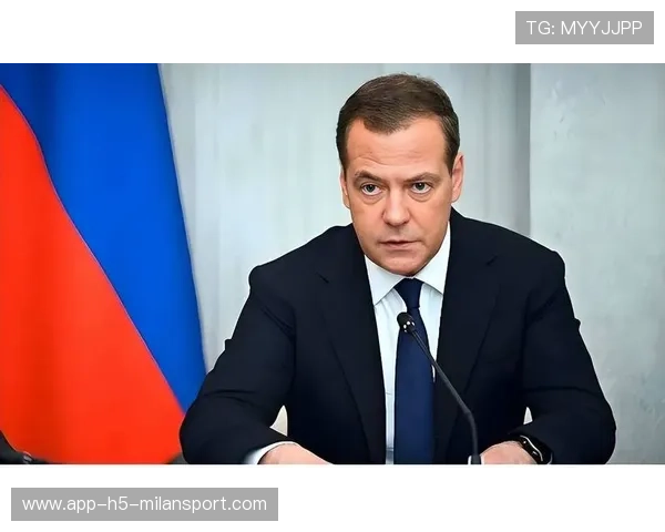 梅德韦杰夫硬地场上简直没对手，梅德韦杰夫资料