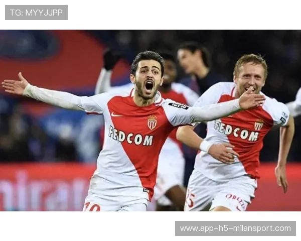 巴黎圣日耳曼继续领跑法甲,摩纳哥发起强力反击,摩纳哥巴黎圣日尔曼